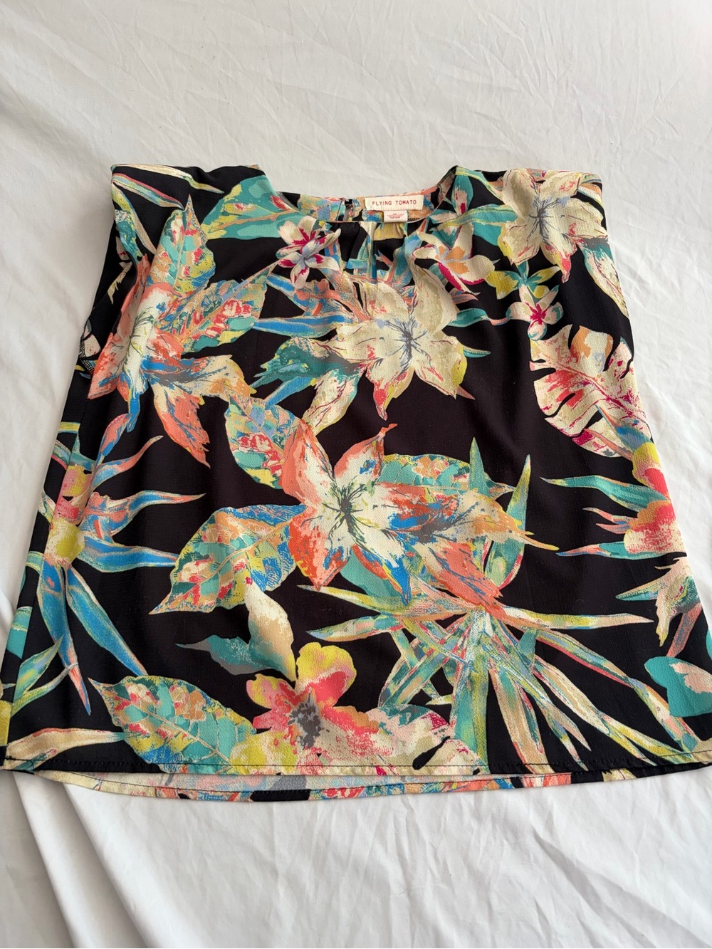 Flying Tomato Multicolor Floral Tank Top on Black Size M